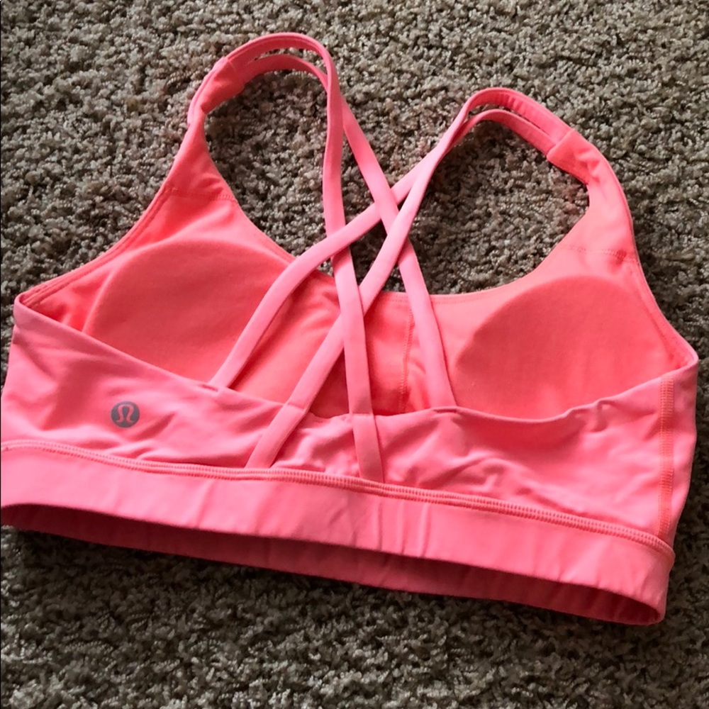 Lululemon sports bra